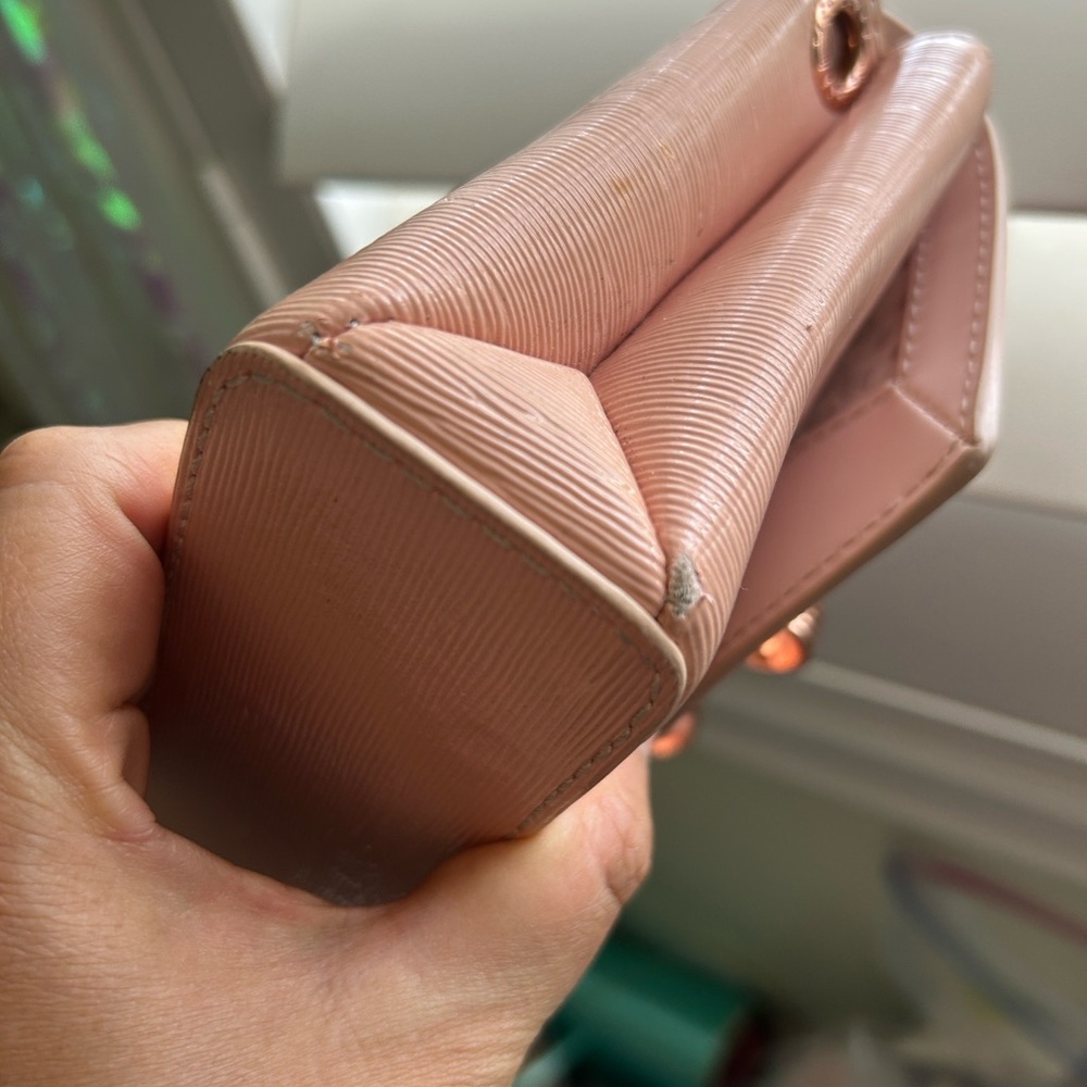 🖤Ted Baker Pink Clutch with Metallic Bow - Picture 5 of 16